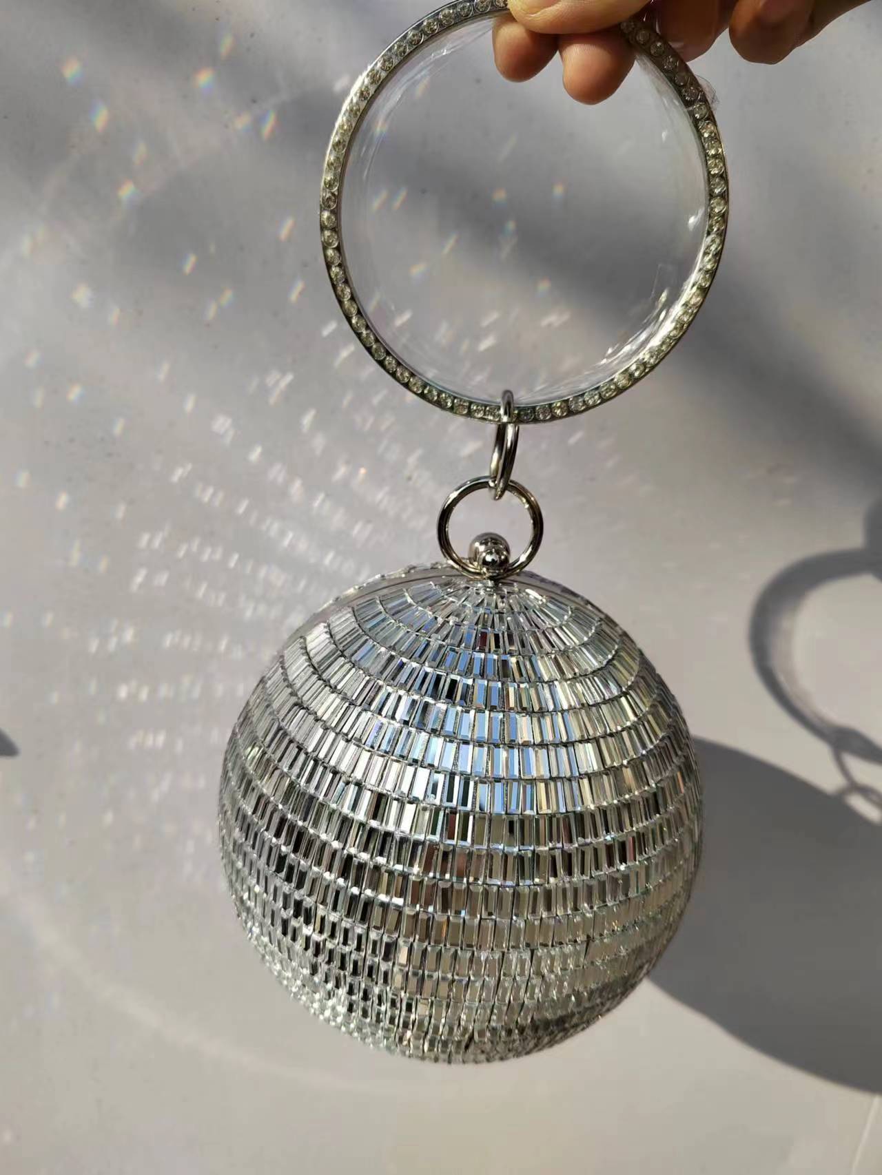 2025 하이 엔드 지갑 실버 디스코 거울 반사 공 작 - Disco Ball Mirror 리뷰 및 가격